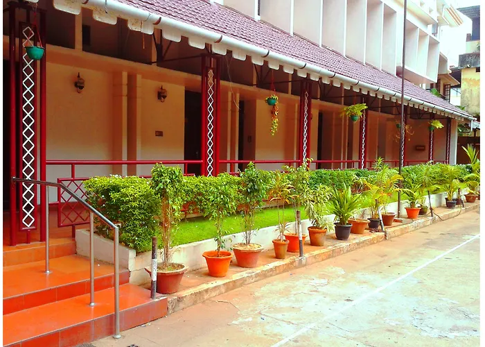 Ymca International House Hotel